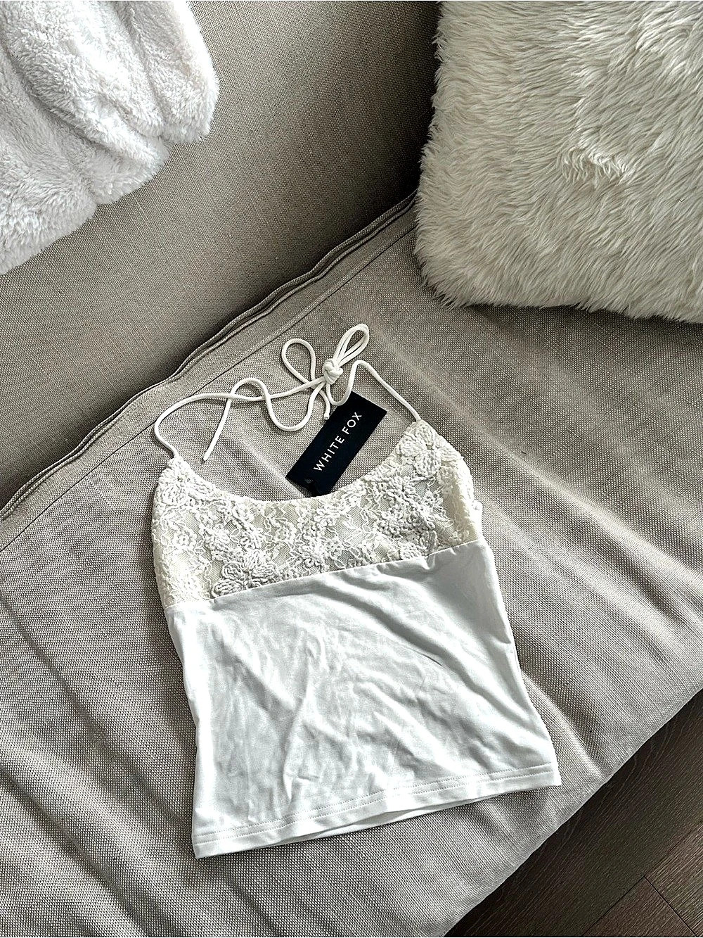 WHITE FOX Lace Halter Top